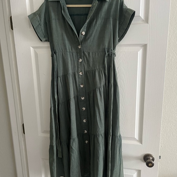 Baltic Born Dresses & Skirts - Baltic Born Logan Button-Up Dress